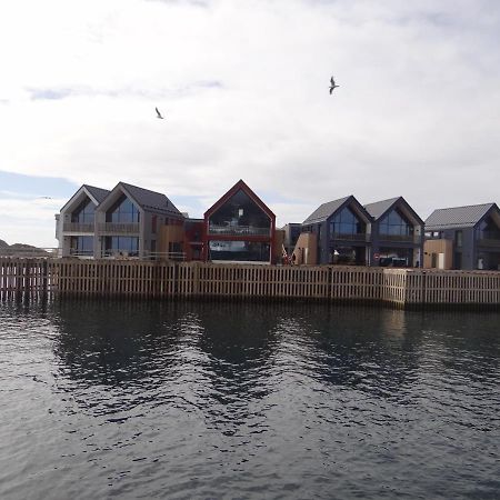 Lofoten Bryggeleiligheter Henningsvaer Exterior foto